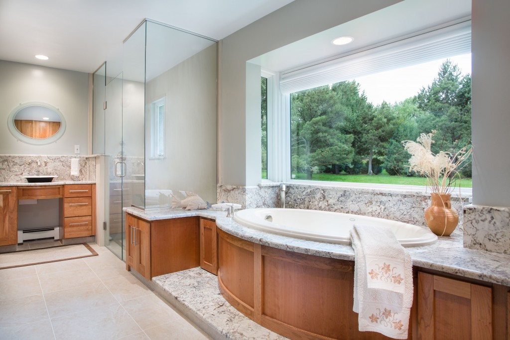 Masterbath 1